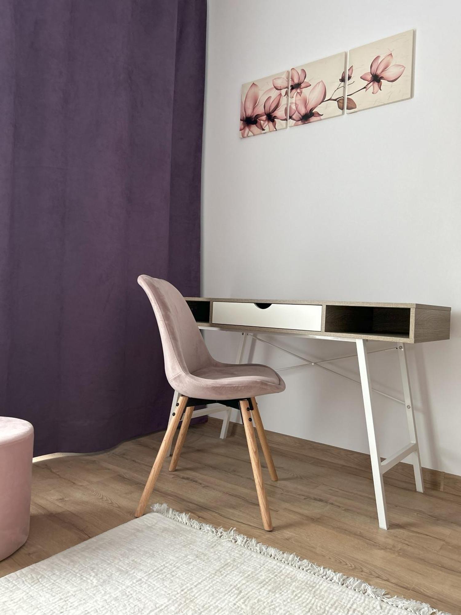 Apartment Chic With Balcony At Exigent Plaza - 05 Bucharest
