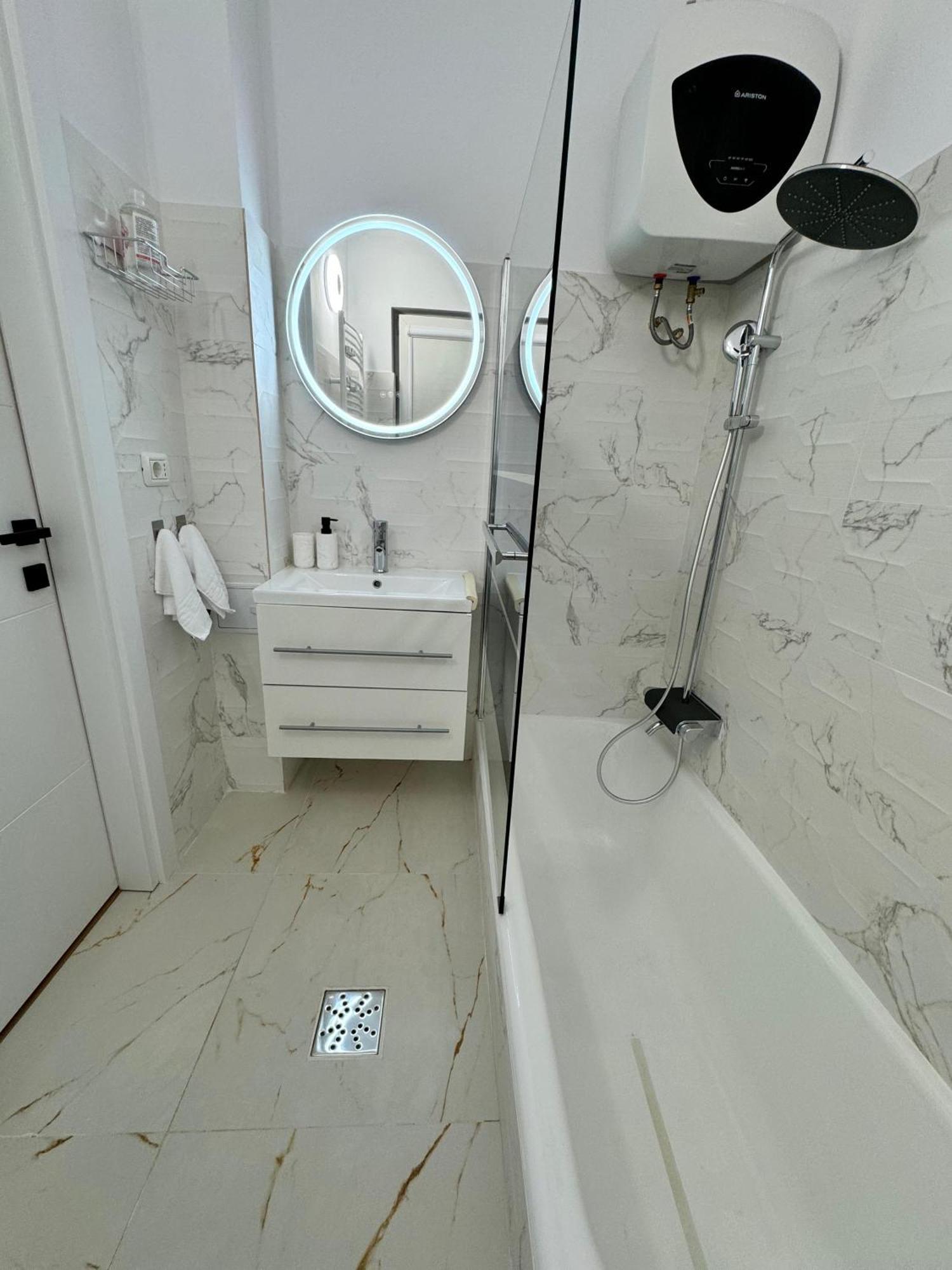 Apartment Beautiful With Two Bedrooms