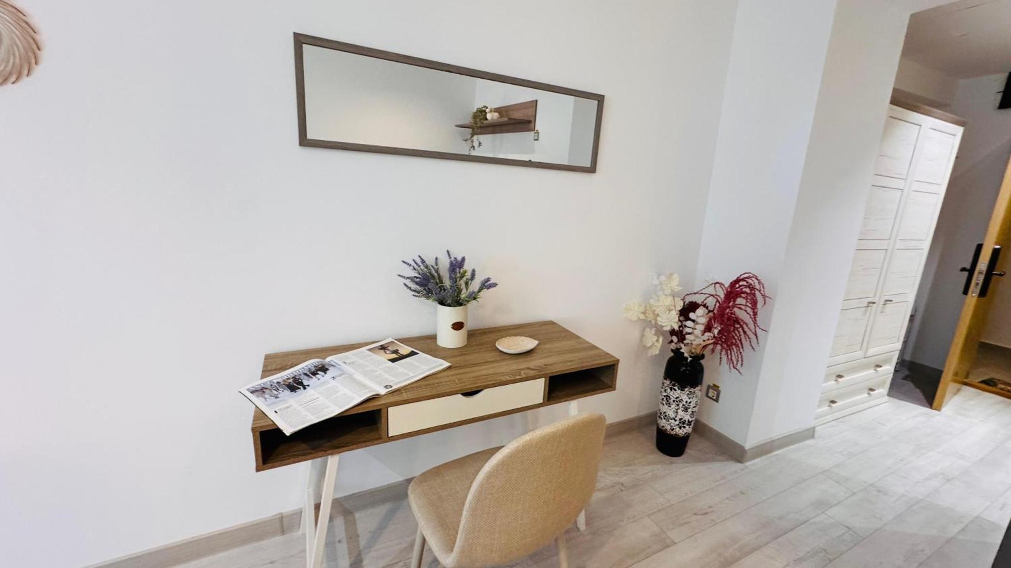 Apartment Deluxe - Perfect For Short Or Long *