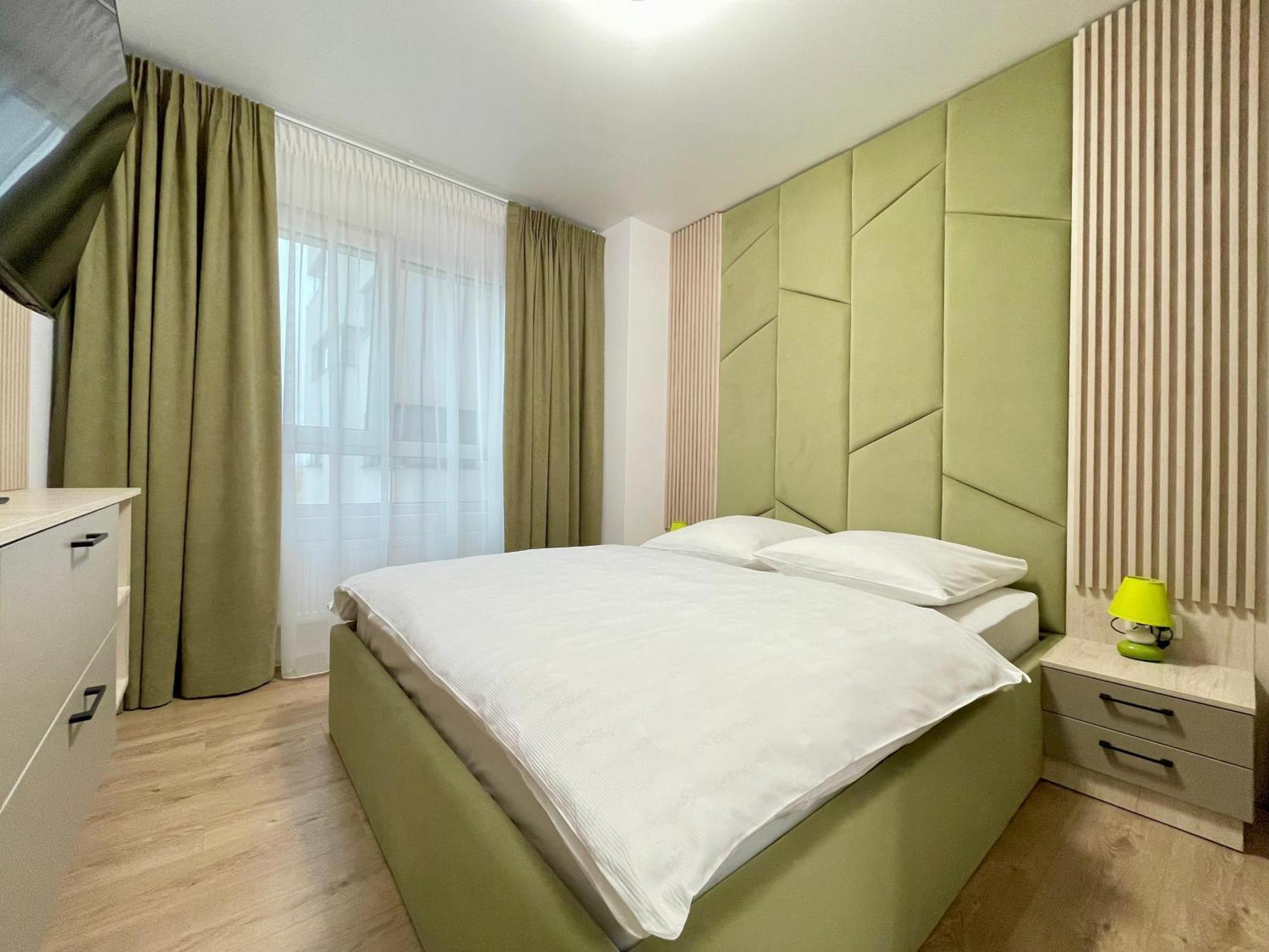 No 604 * Bucharest