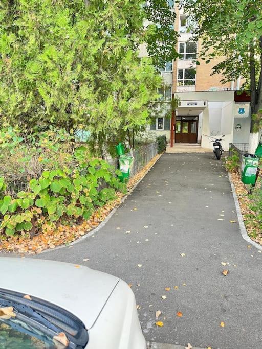 Apartment Spatios Plaza Mall, Park Drumul Taberei *