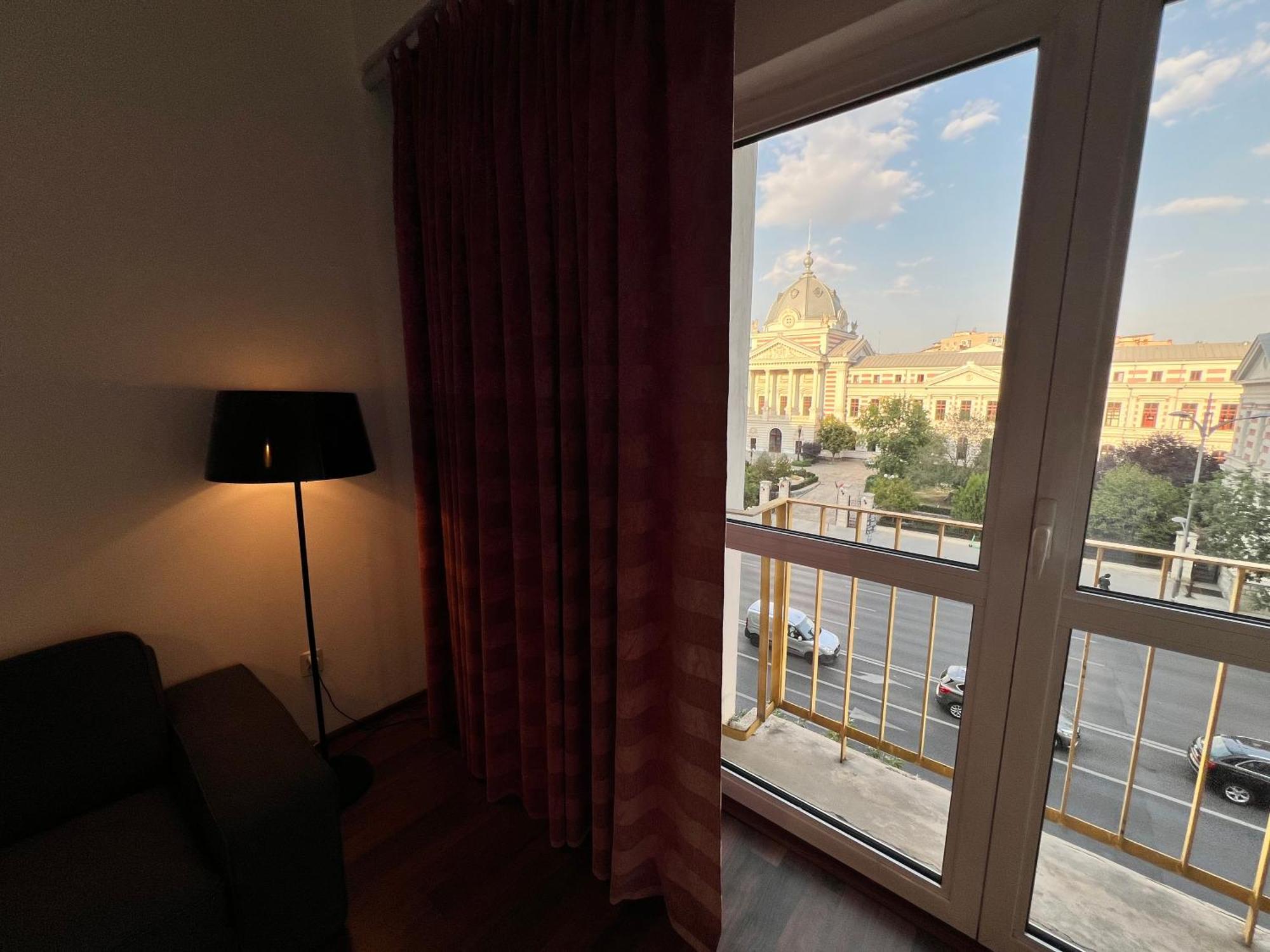 Cozy In Center! Apartament