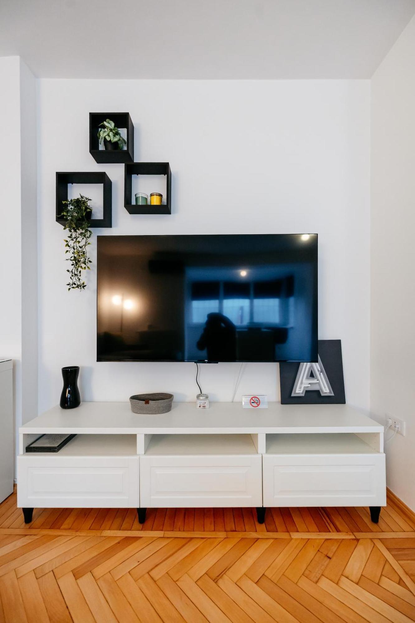 Serenity Downtown Apartment *