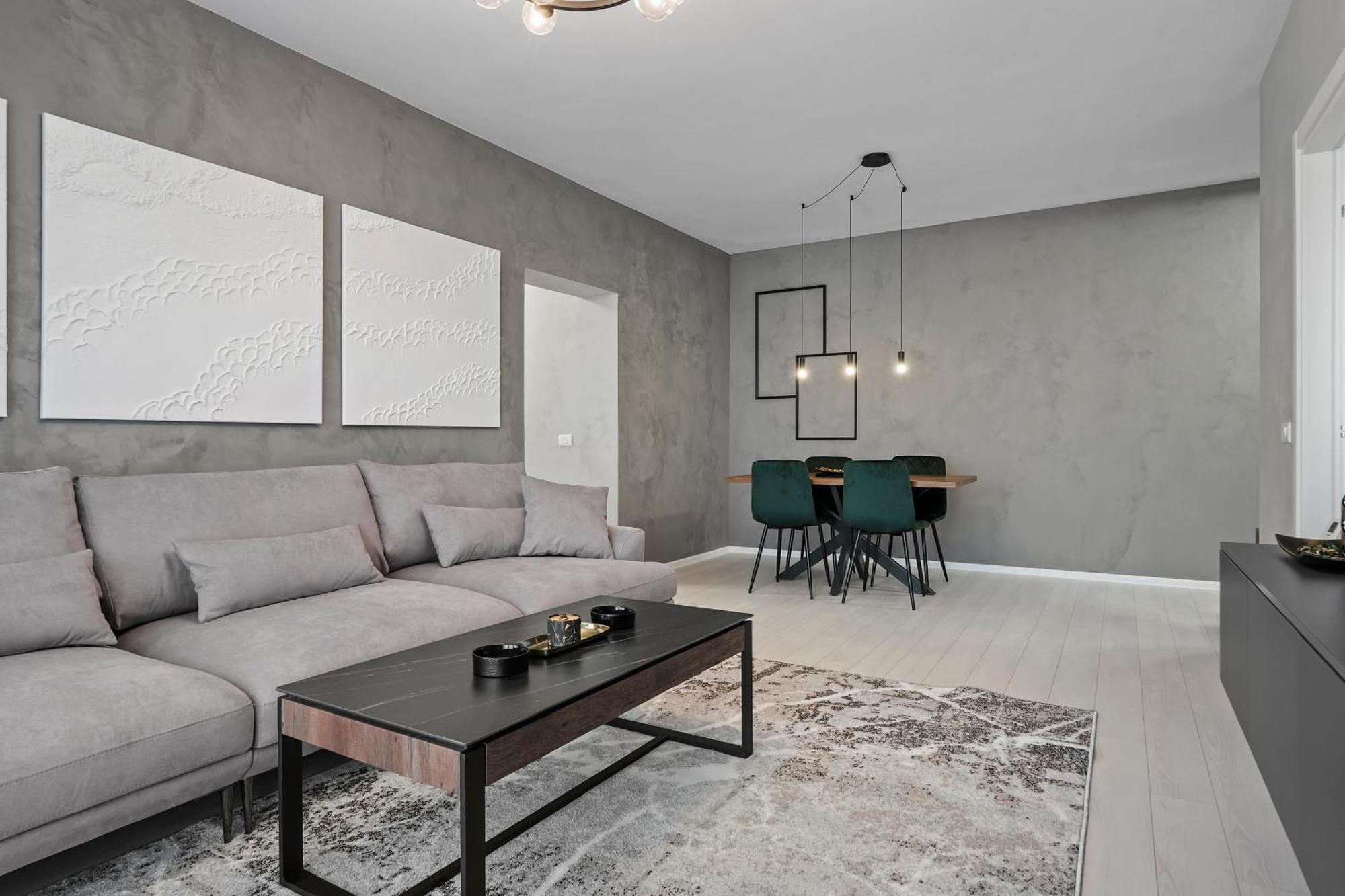 Ultra-modern & Spacious 2br With Balcony * Bucharest