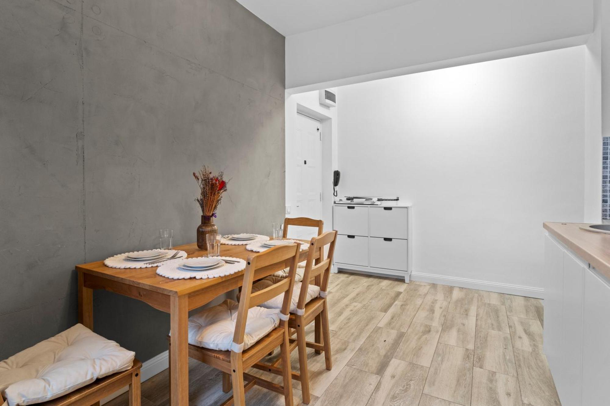 Apartment New Luxurious With Park View Bucharest