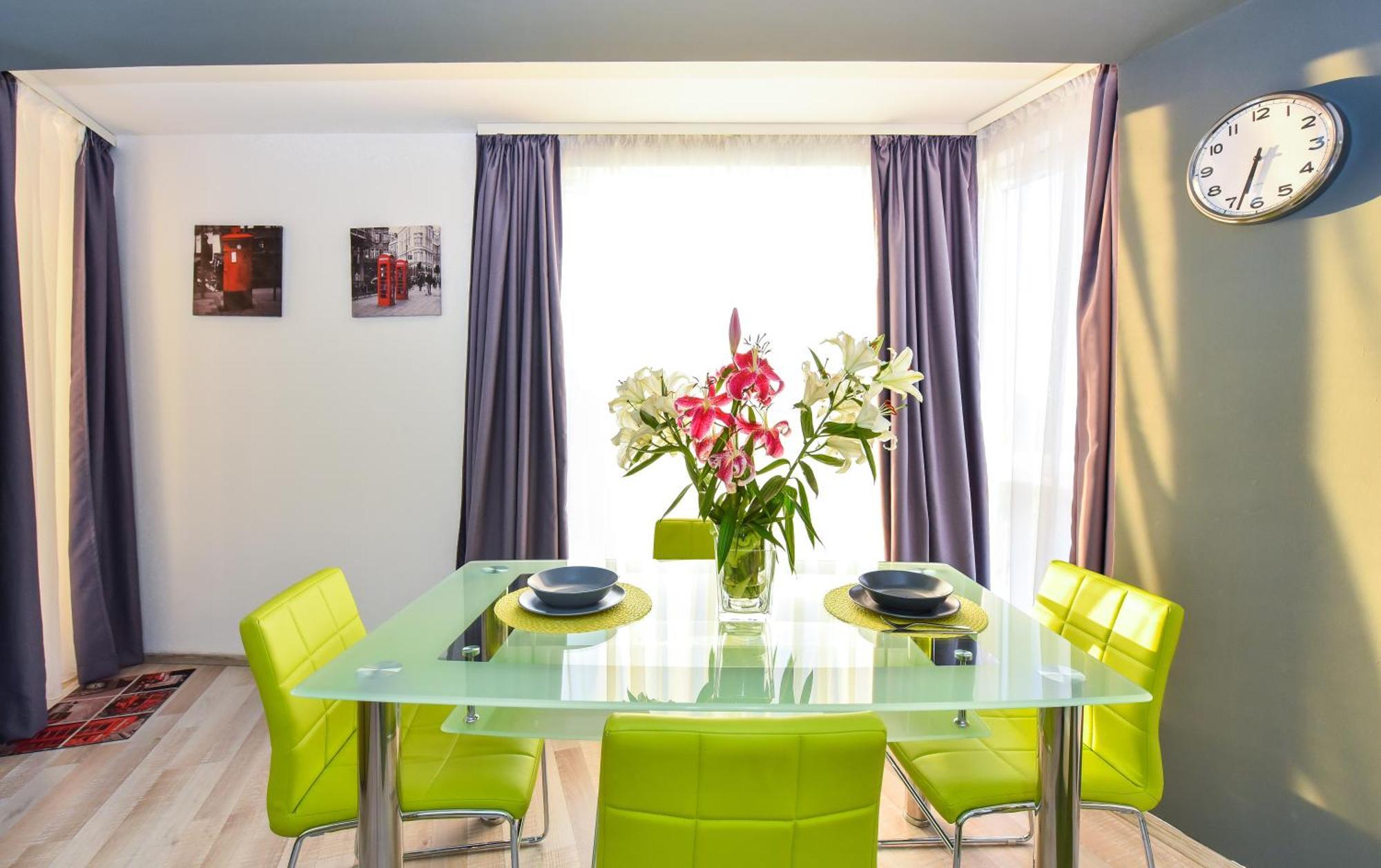 Dracula Adventure Tours Apartment *