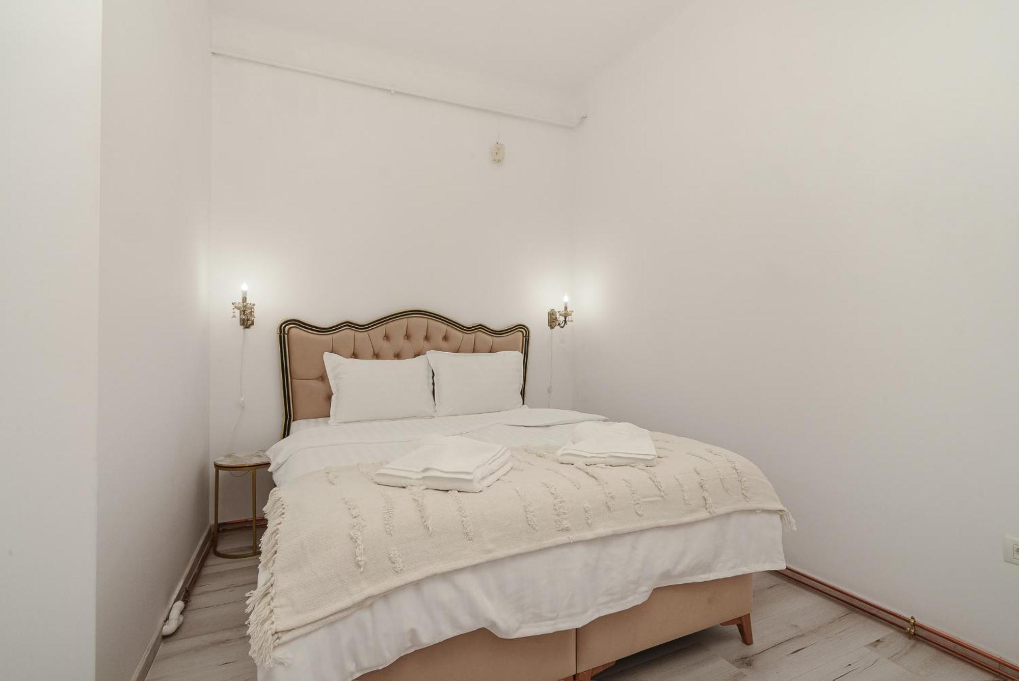 Apartment Spacious 3br Retreat In *