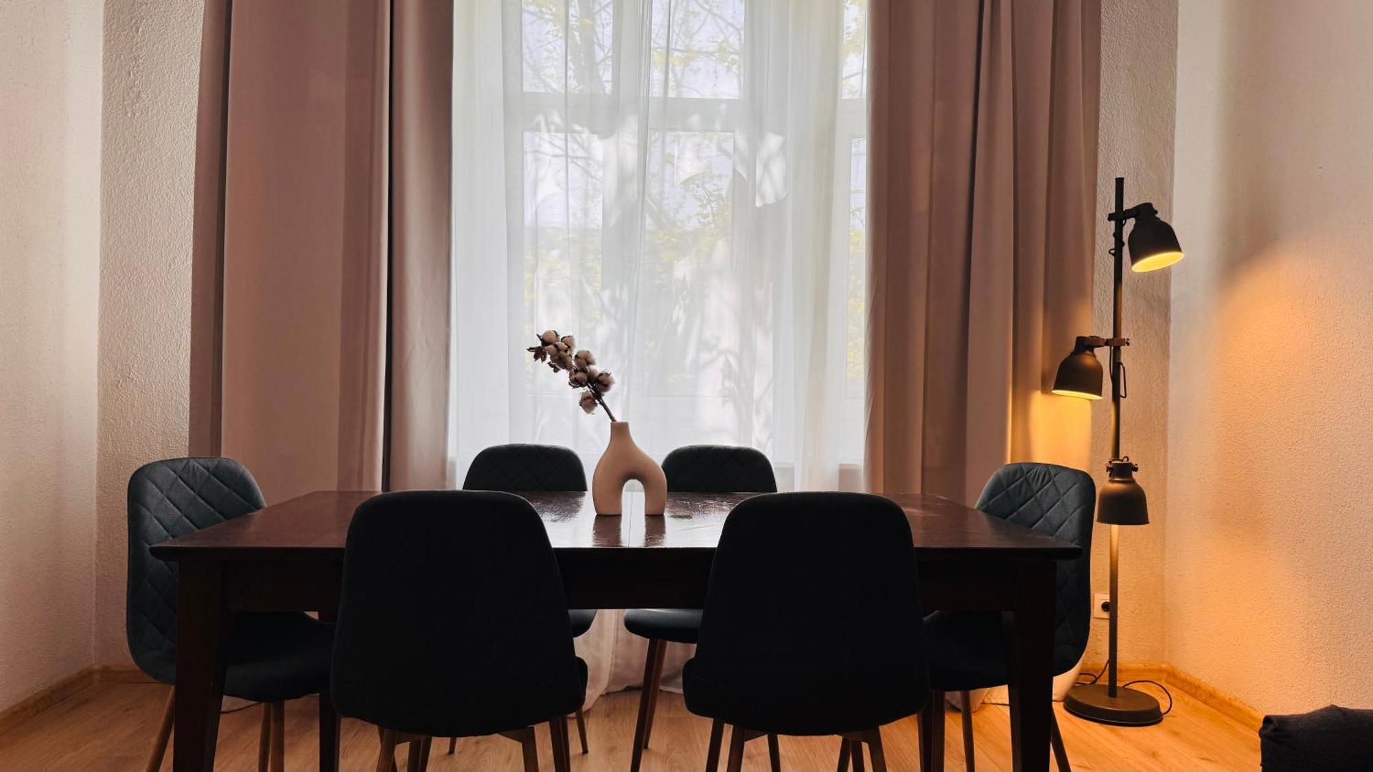 Ideal - Spacious & Modern Near Unirii Square Apartment *