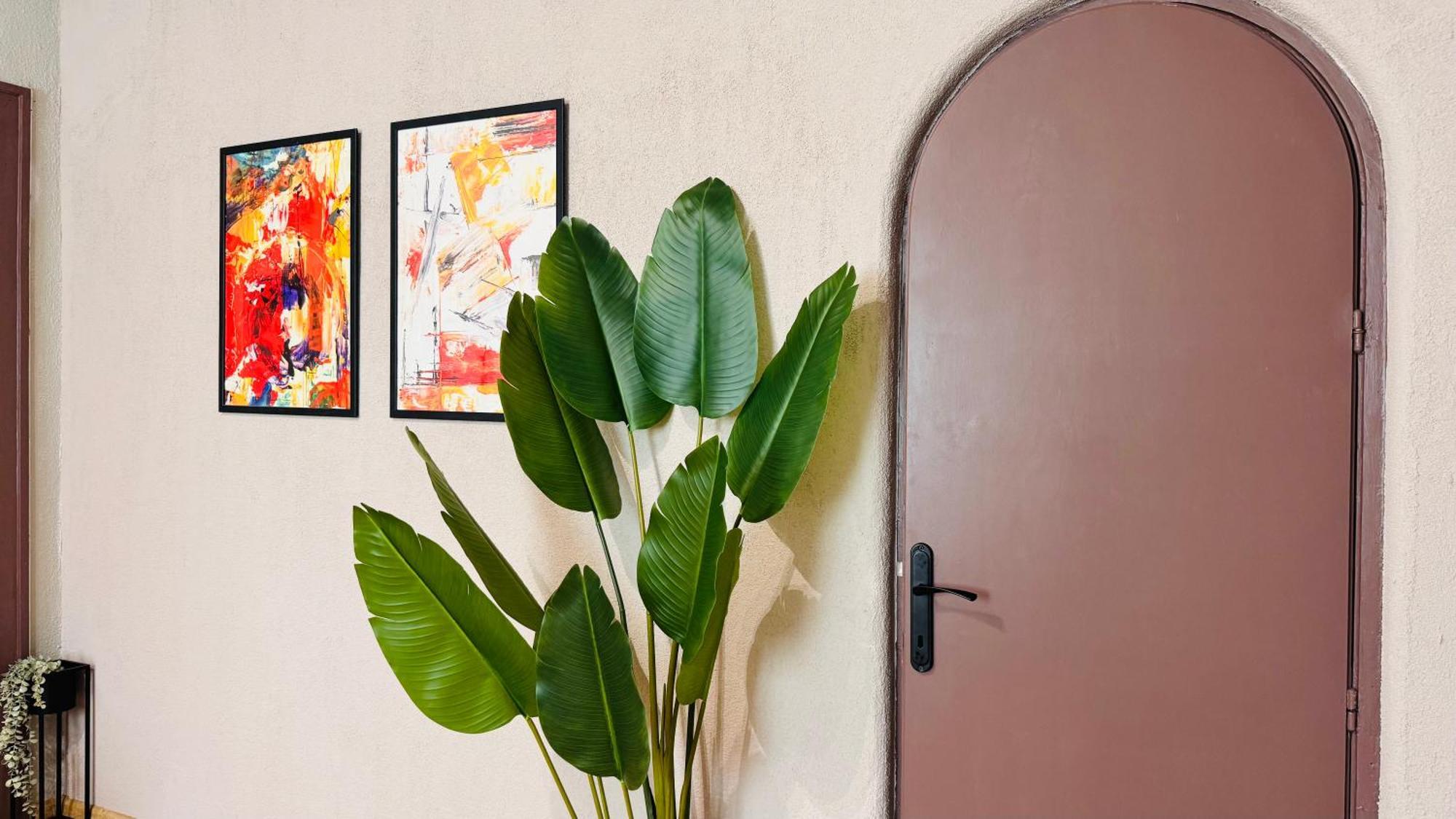 Apartment Ideal - Spacious & Modern Near Unirii Square Bucharest