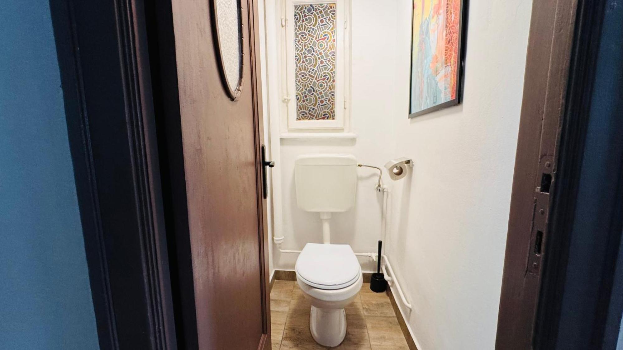Ideal - Spacious & Modern Near Unirii Square Apartment Bucharest