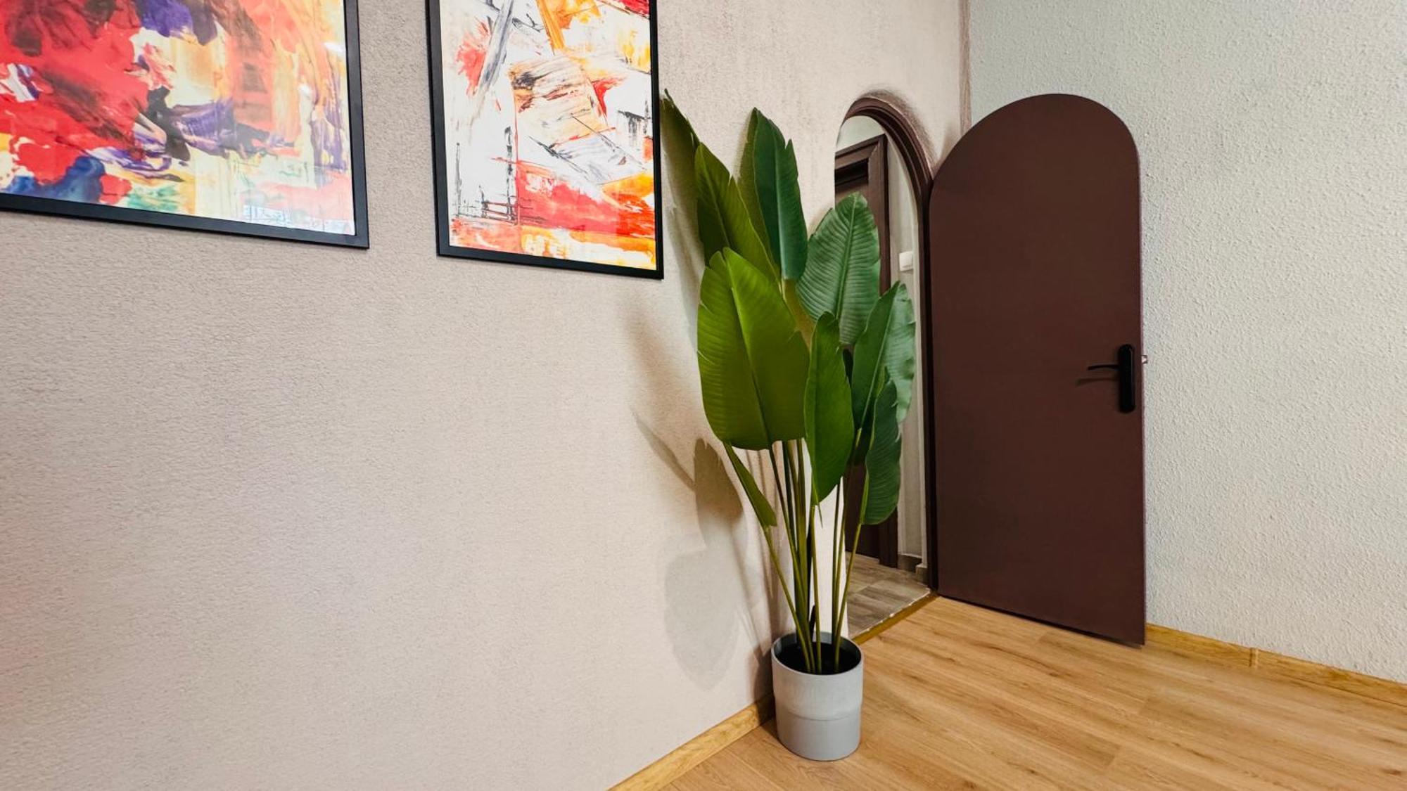 Ideal - Spacious & Modern Near Unirii Square * Bucharest