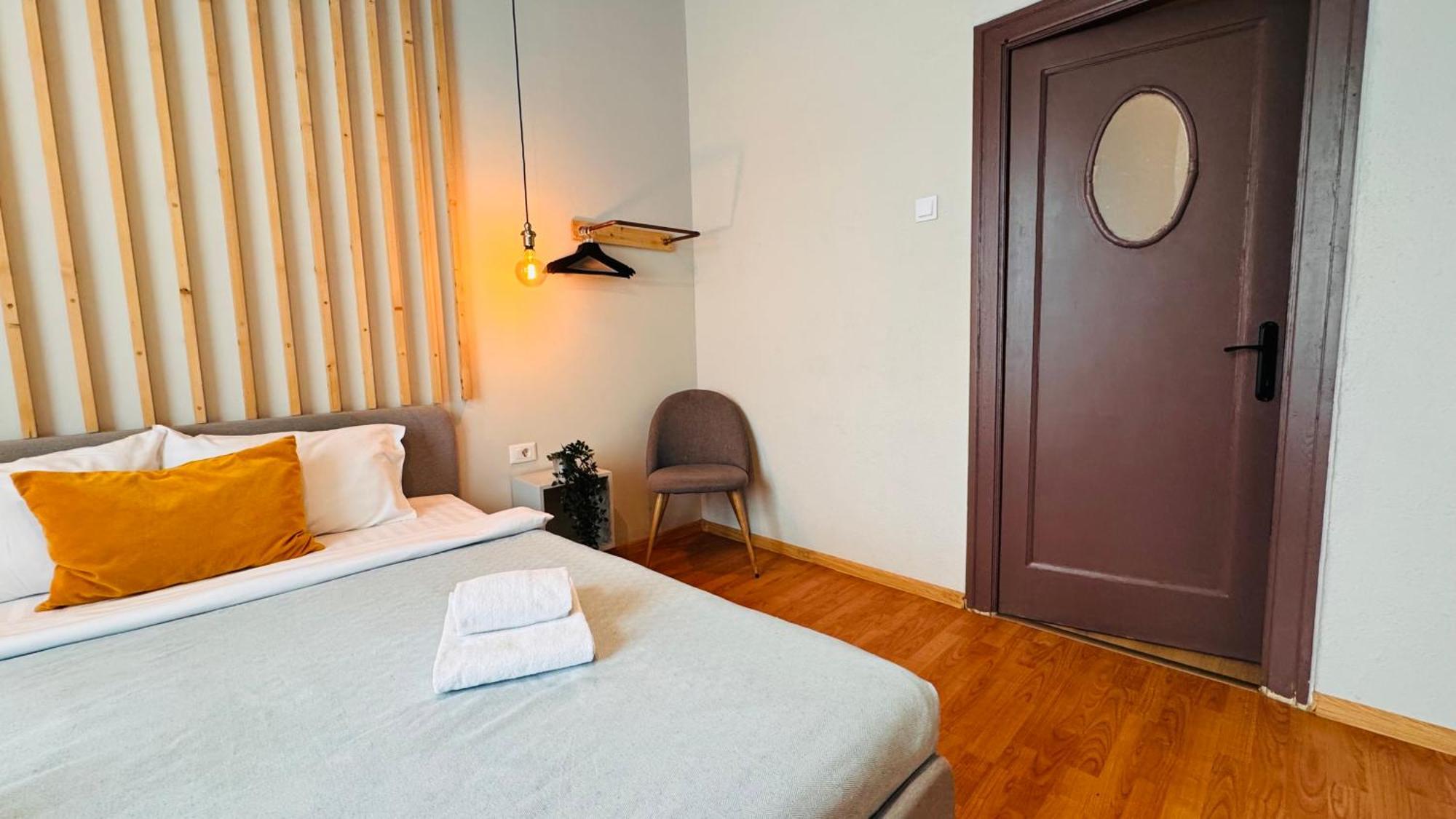 Ideal - Spacious & Modern Near Unirii Square Apartment *