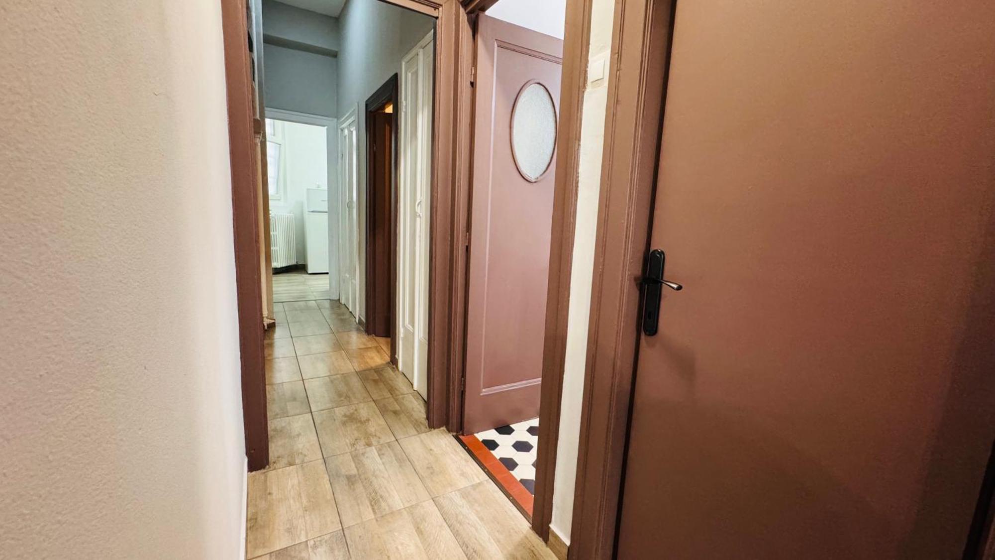 Ideal - Spacious & Modern Near Unirii Square *