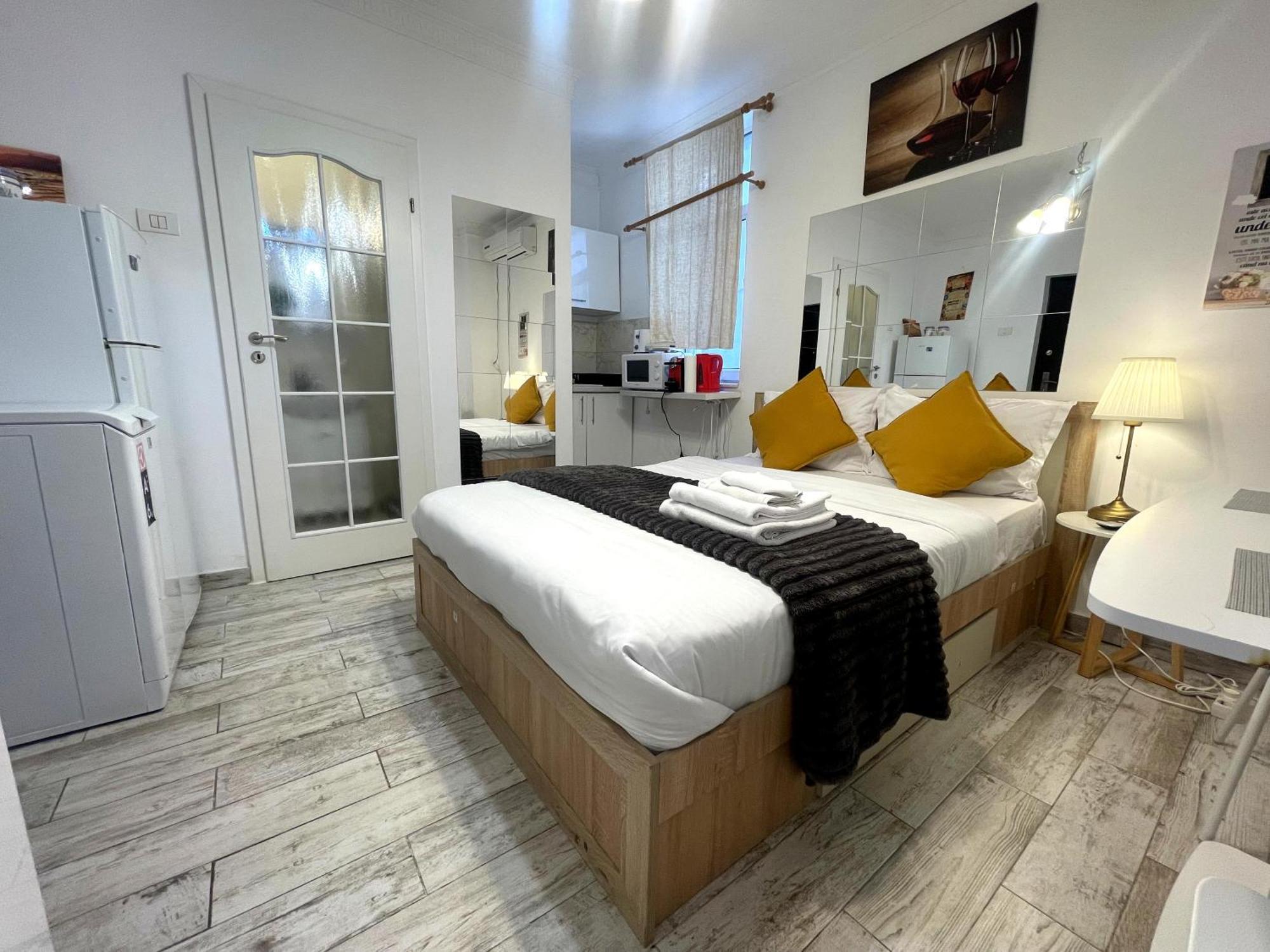 Prime 4 * Bucharest