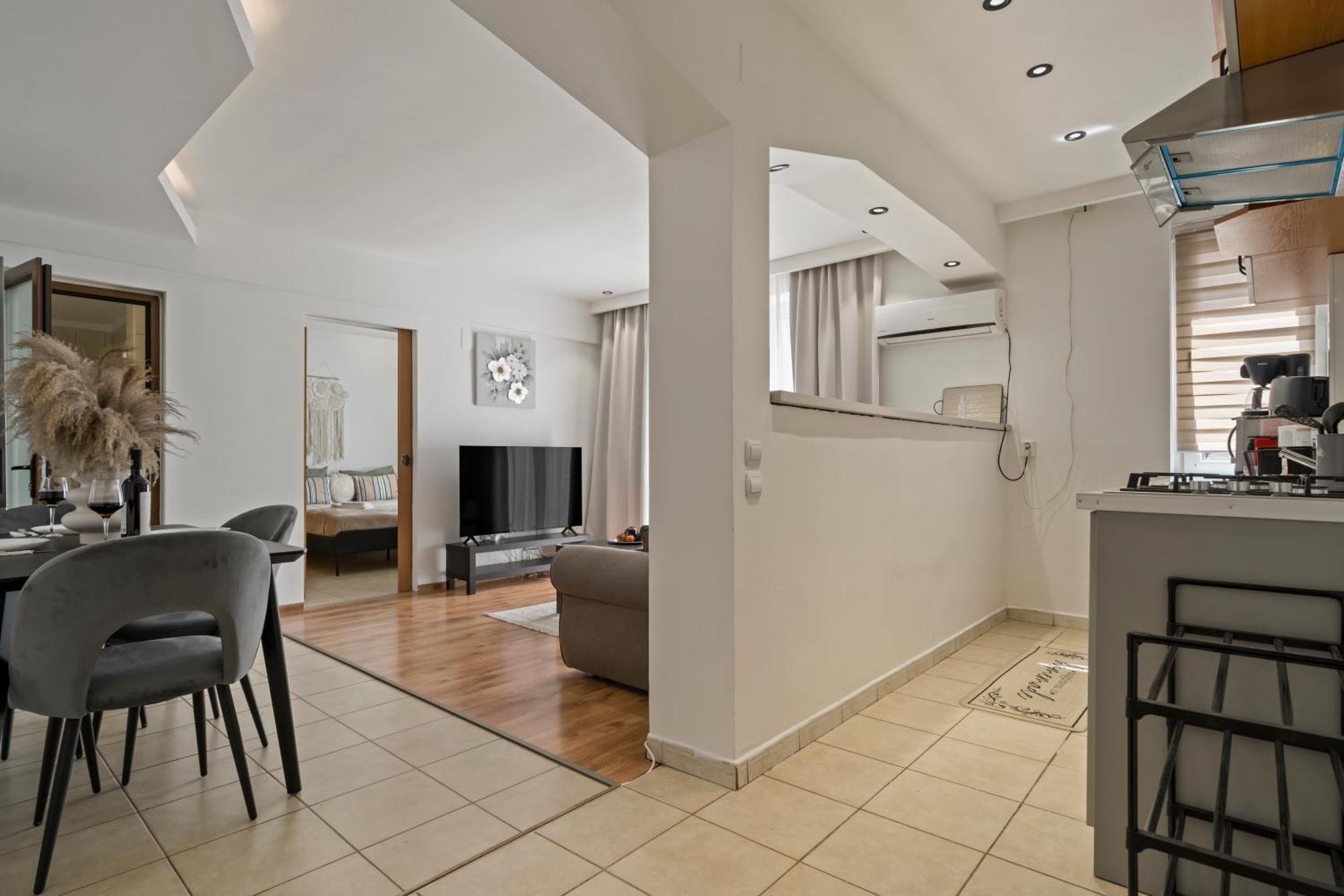 Old Town Sunshine Apartment *