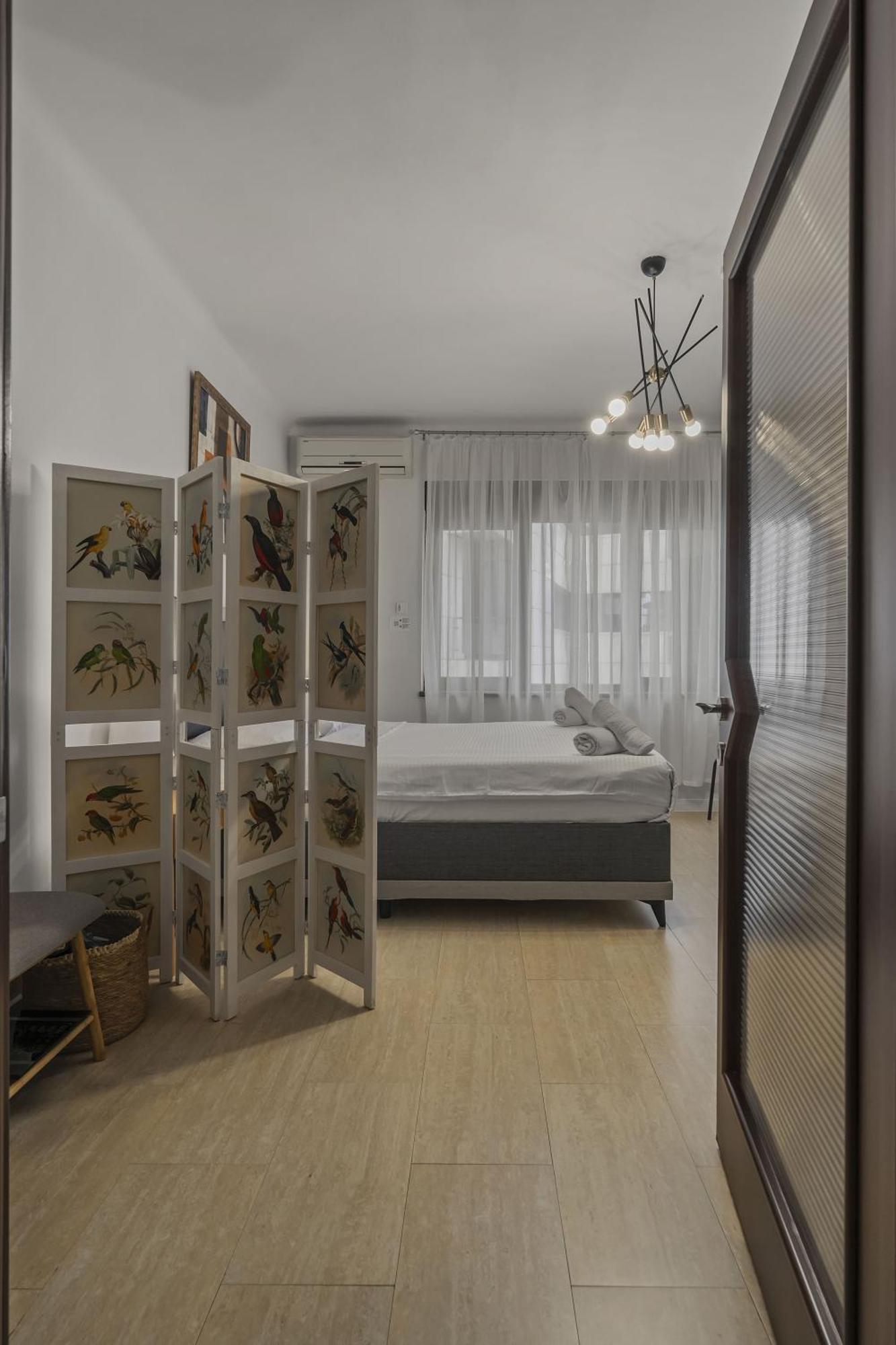 Upscale Studio, Walking Distance From The Old Town * Bucharest