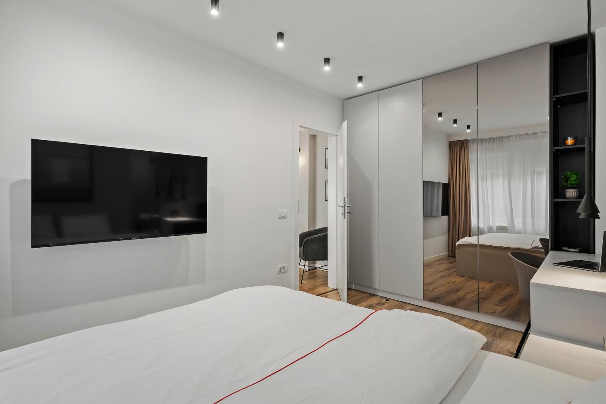 Apartment Fantastic In Magheru Bucharest