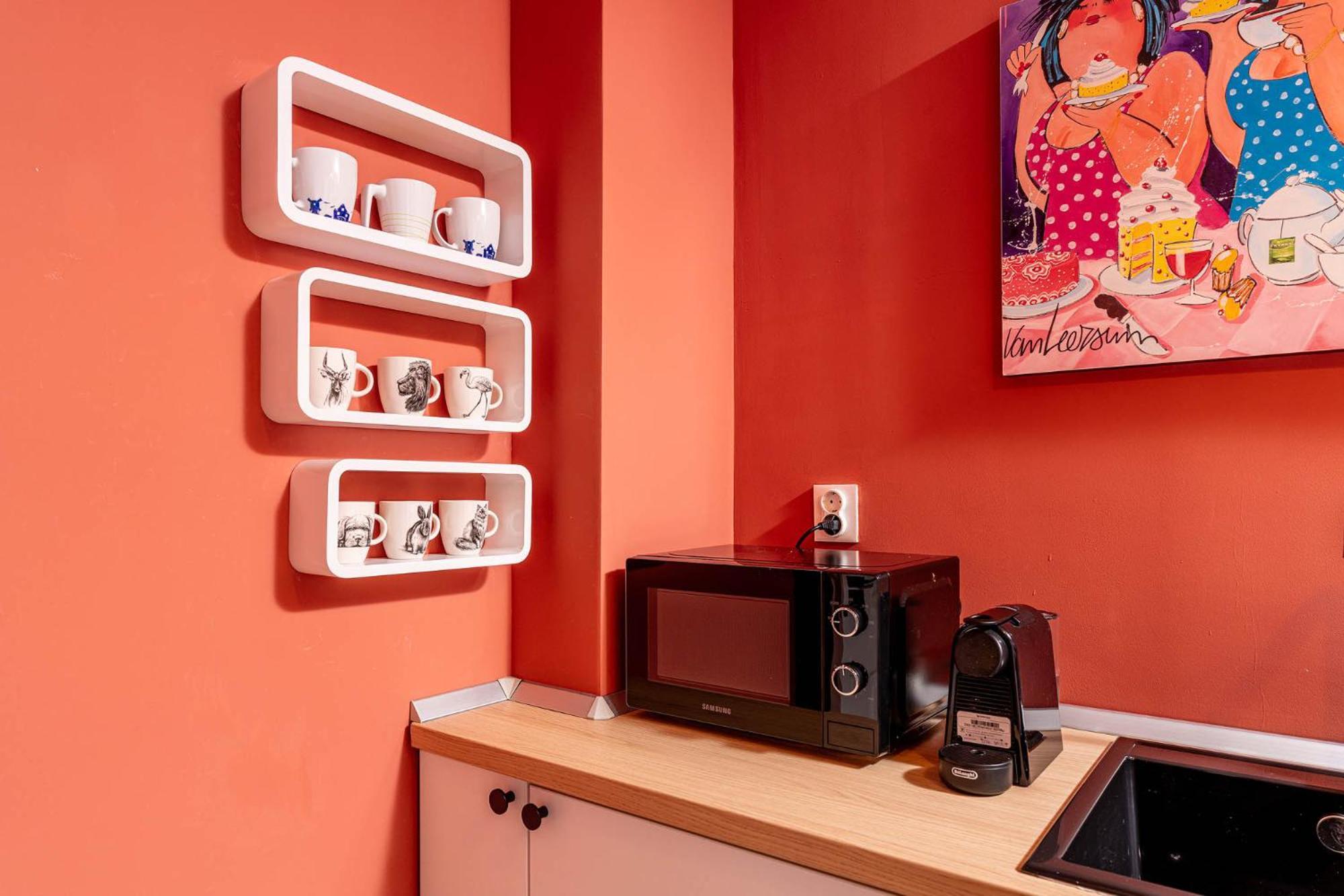 Eclectic Romexpo 2br Near Metro Bucharest