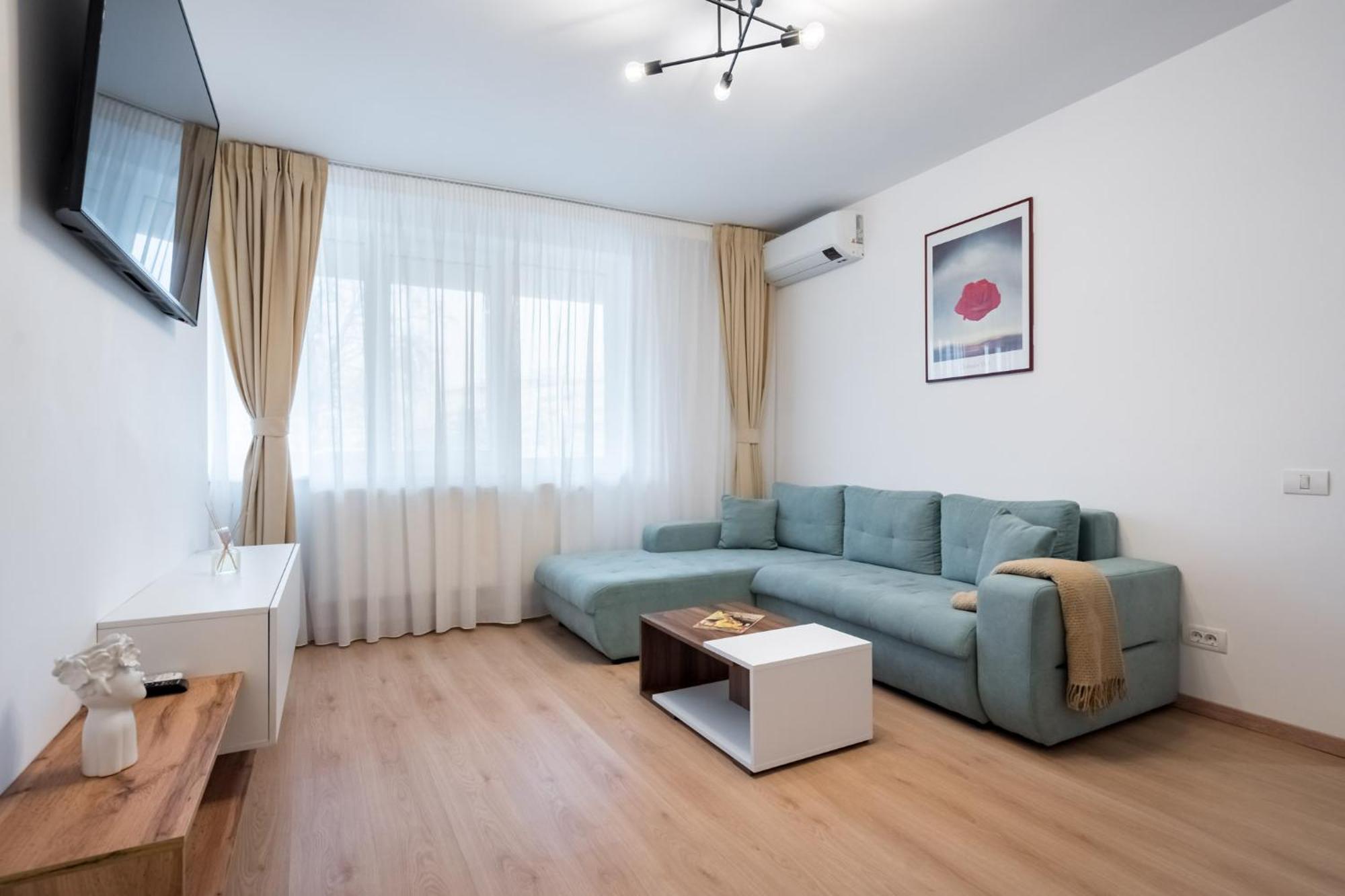 Aqua Gara De Nord Apartment Bucharest