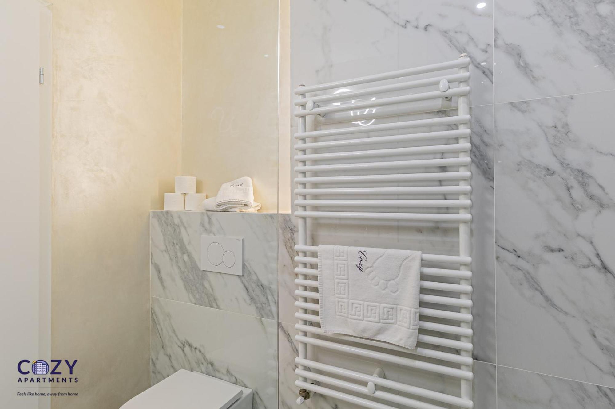 Cozy Premium Collection - & Apartment Bucharest