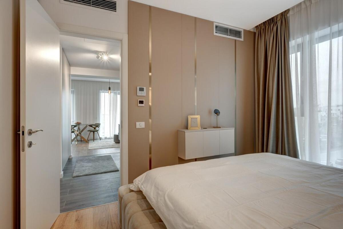 Luxury 1 Bedroom Flat Near Herastrau Park Bucharest