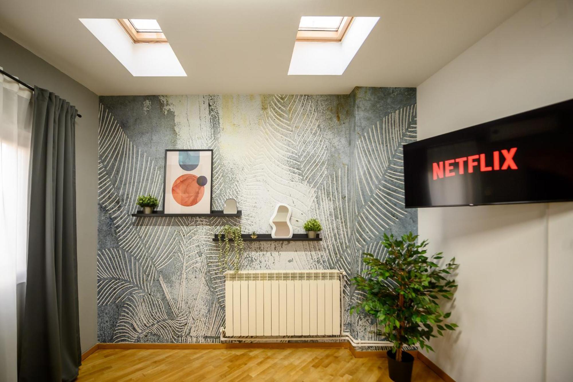 Cultural Gems- Modern 1br Near Museums Bucharest