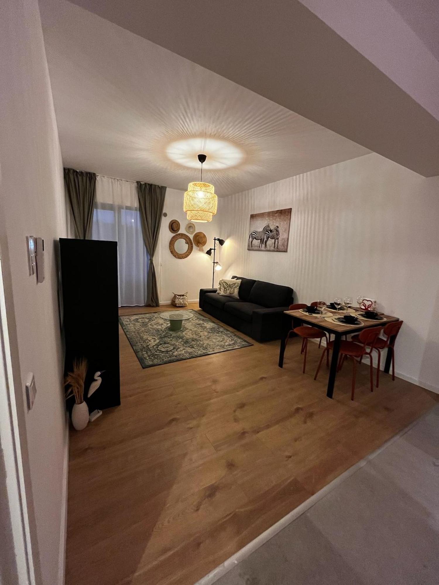 Fairy Forest Apartment Bucharest
