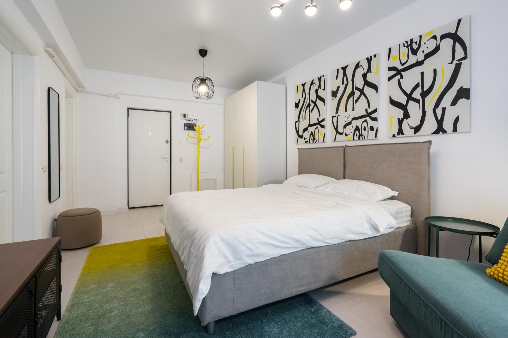 P19 Apartment *