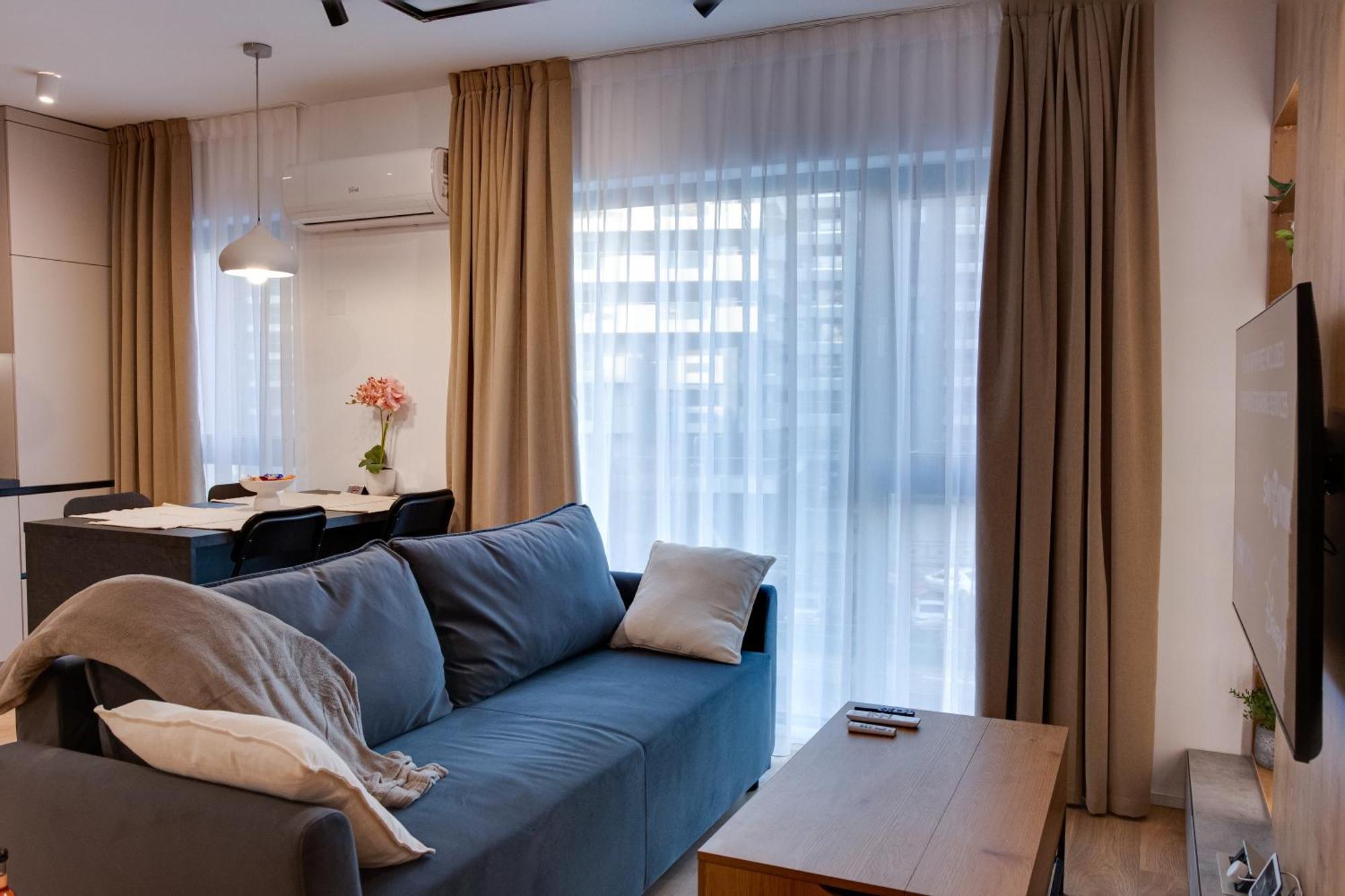 Apartment Luminosa - Smart Luxury In Aviatiei - Free Parking - Ev Station Bucharest