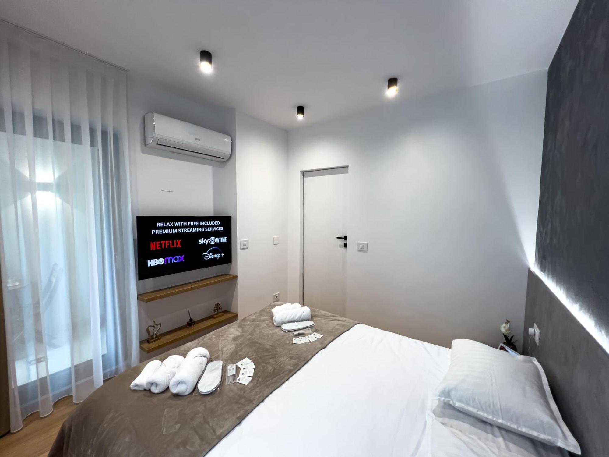 Luminosa - Smart Luxury In Aviatiei - Free Parking - Ev Station * Bucharest