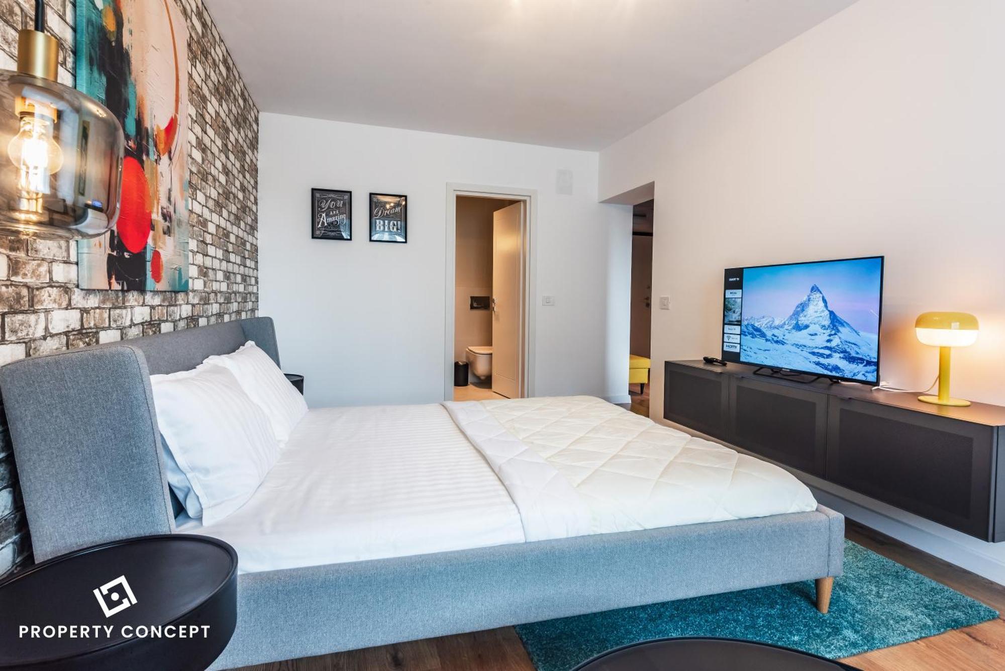 Ivory Concept 52 Apartment *