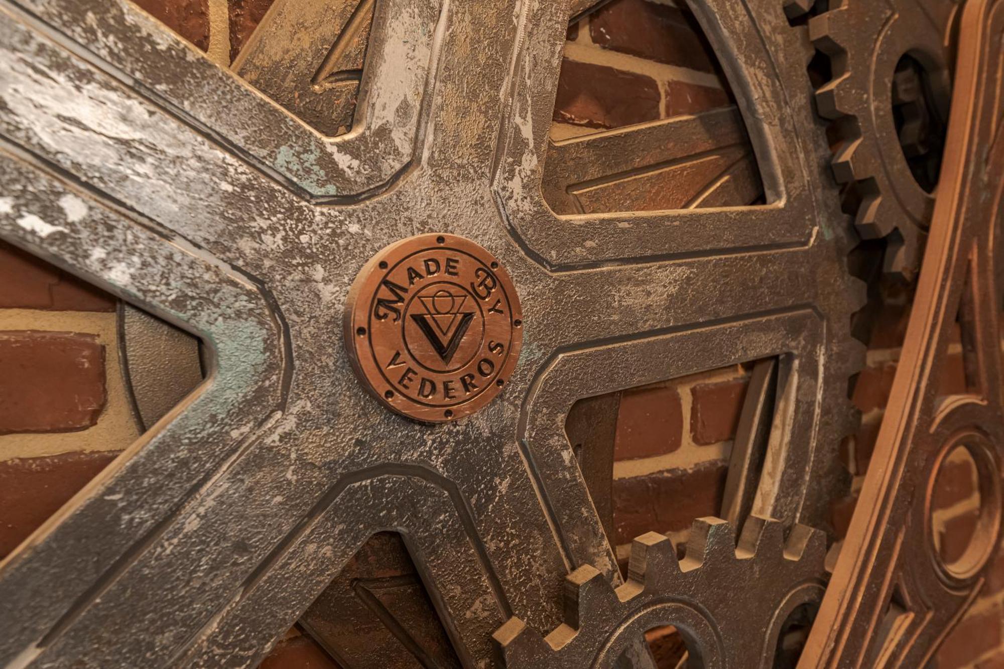 The Old Town Industrial Vault - A Fusion Of Past & Present * Bucharest