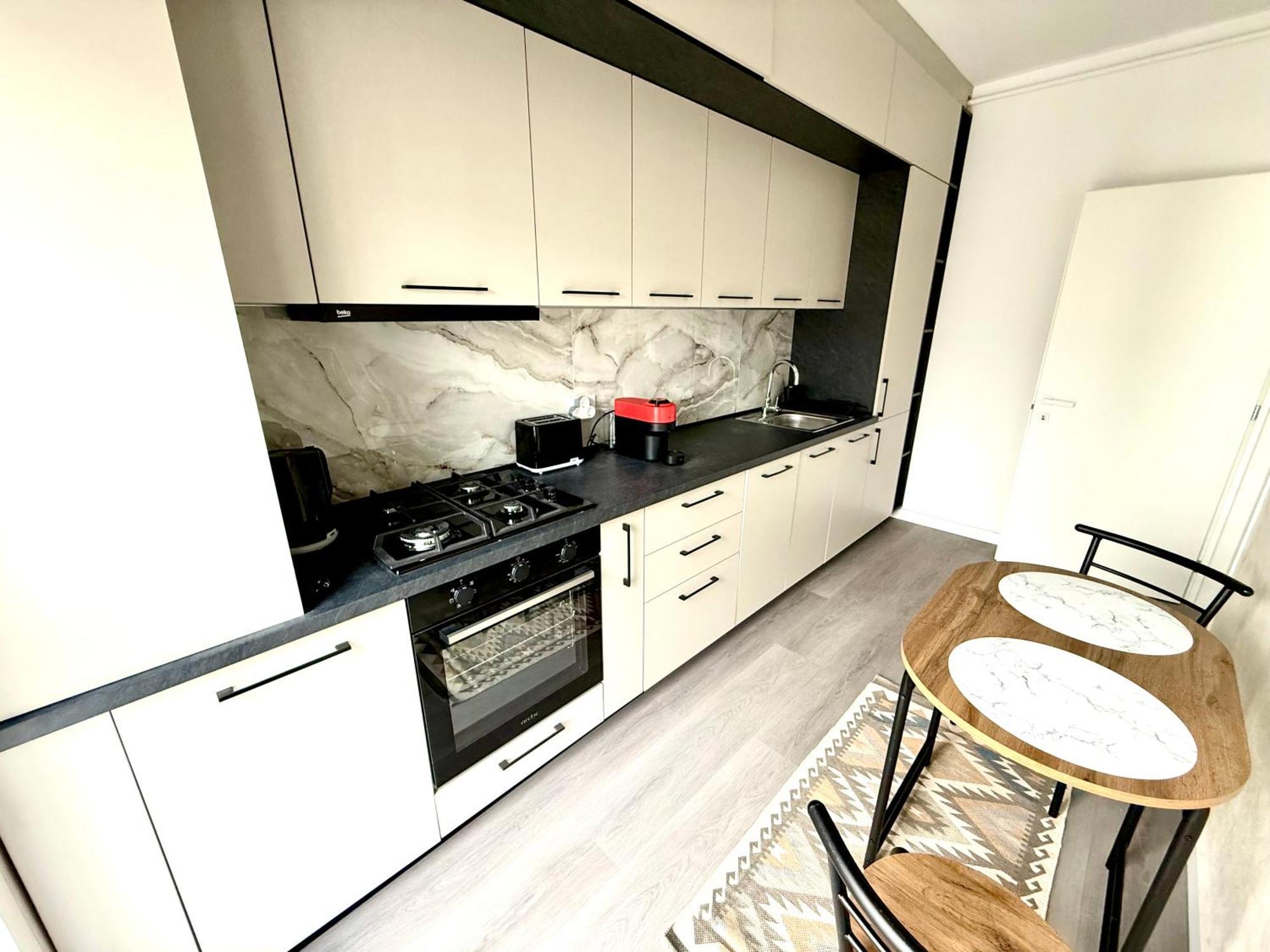 Apartment Rulu Plaza Mall