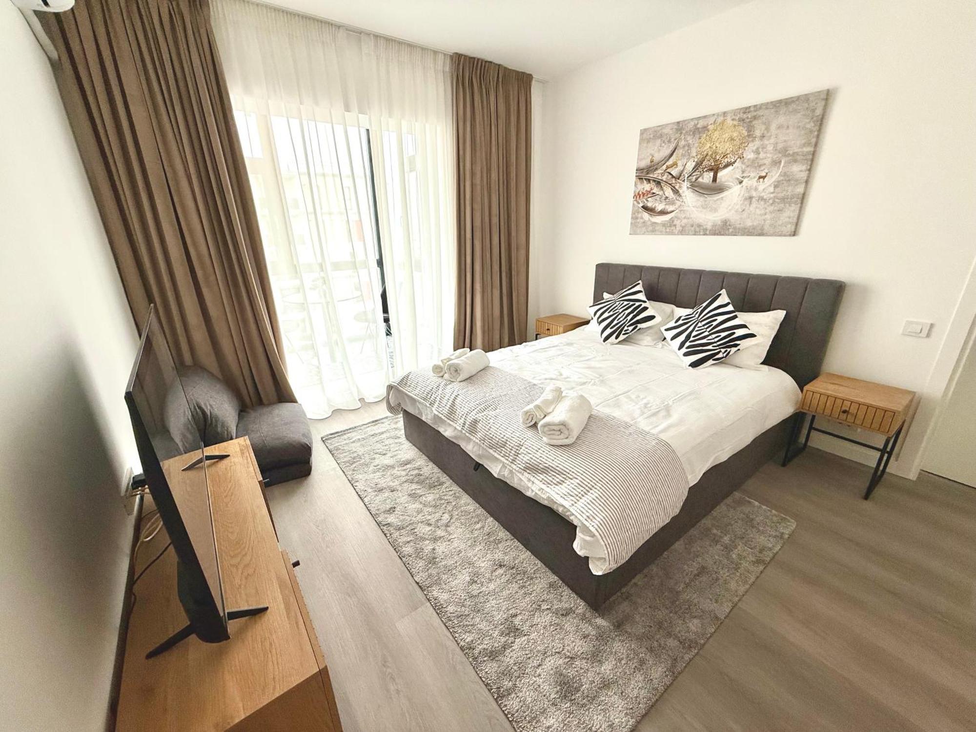Apartment Rulu Plaza Mall
