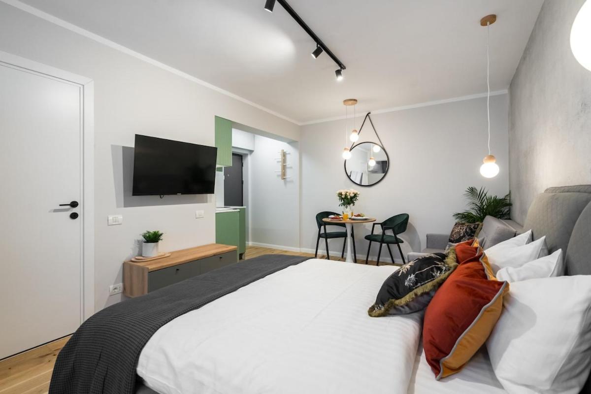 Cosy Stylish - Center *