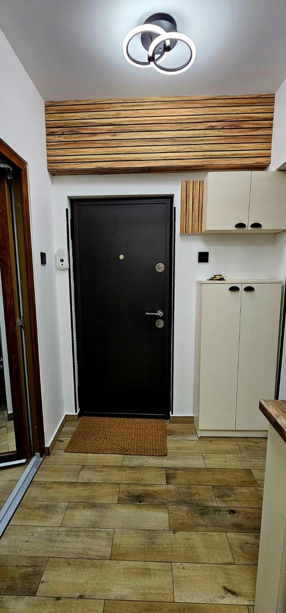 Tantra 4 Calea Victoriei Amzei * Bucharest