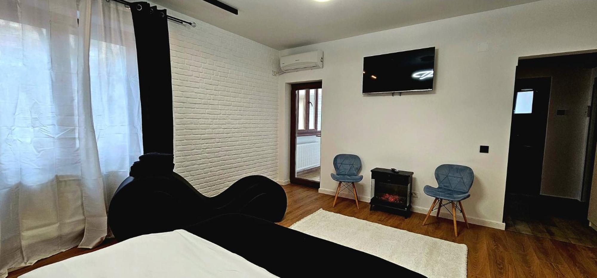 Tantra 4 Calea Victoriei Amzei Apartment