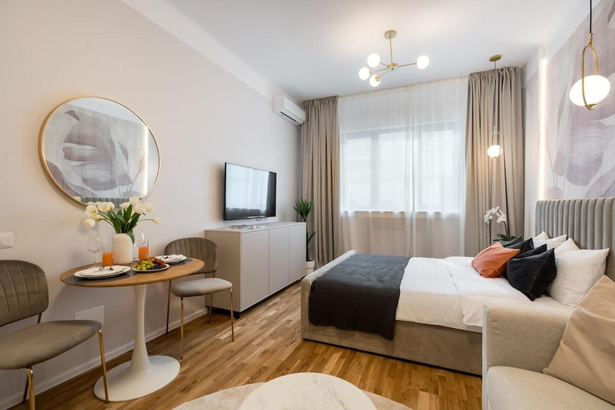 Aesthetic Cosy - Alba Apartment