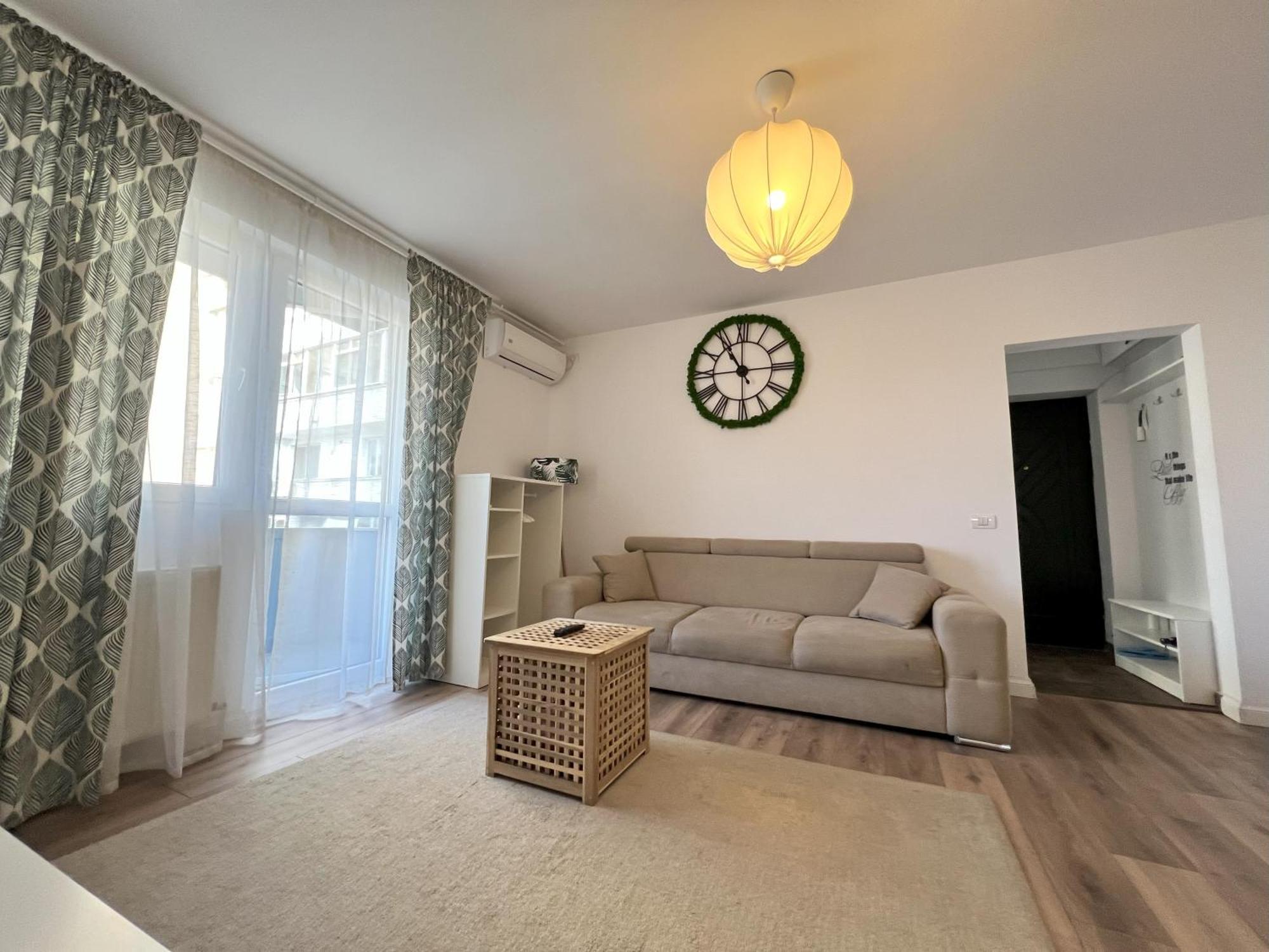 Apartment Lazy's Haven - Chic Escape In
