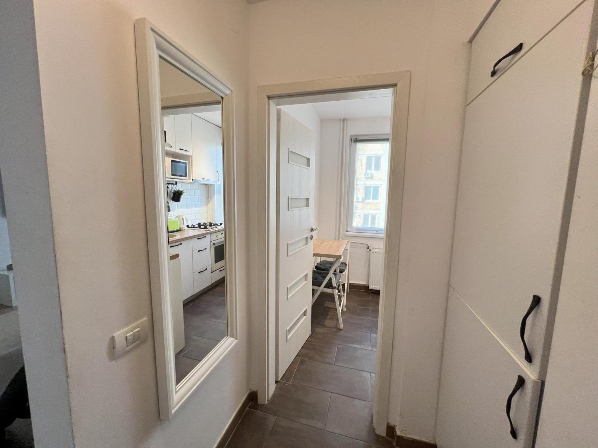 Apartamento Lazy's Haven - Chic Escape In Bucareste