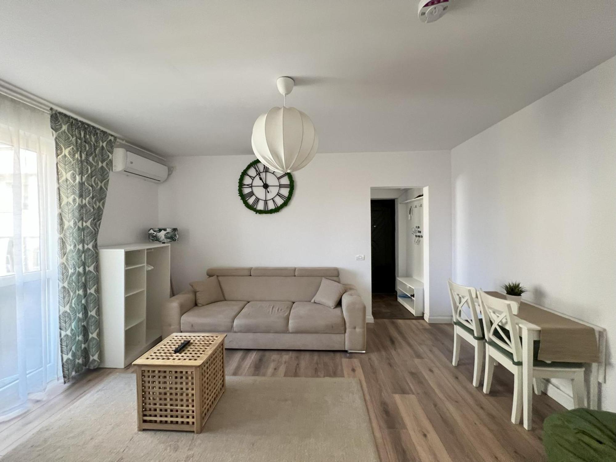 Lazy's Haven - Chic Escape In Apartment *