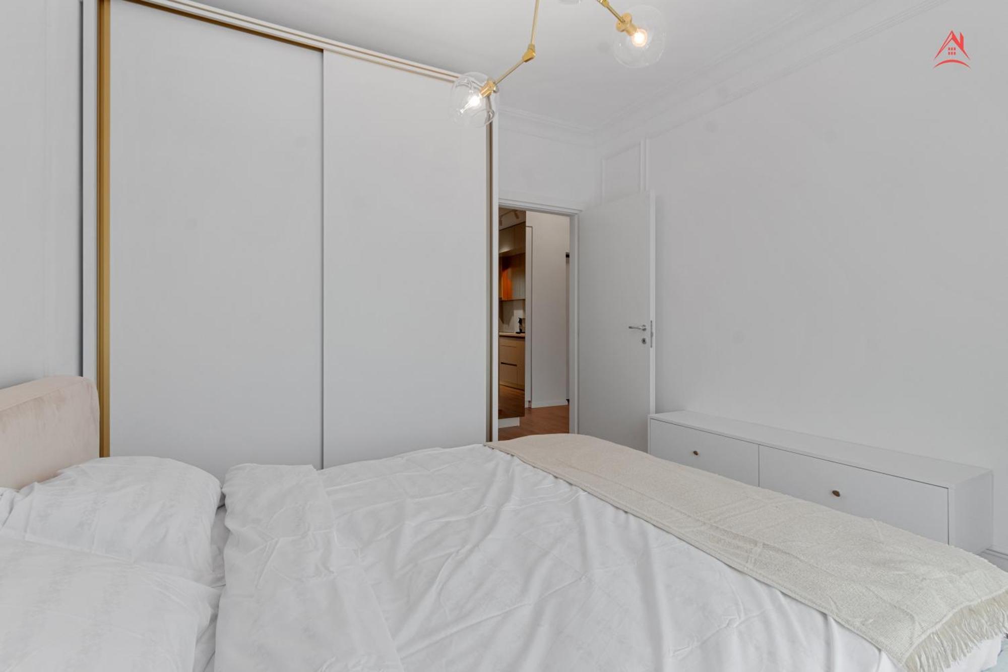 The Light Apartment