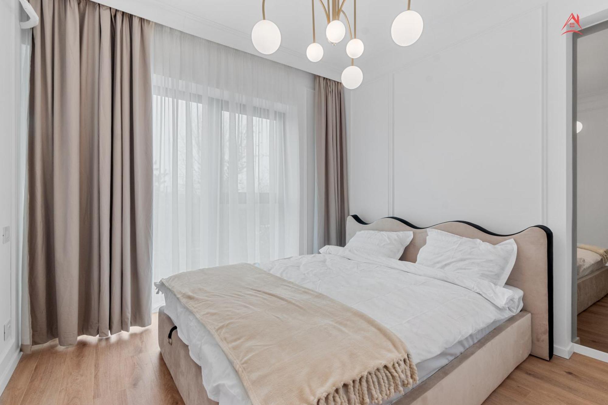 The Light Apartment *