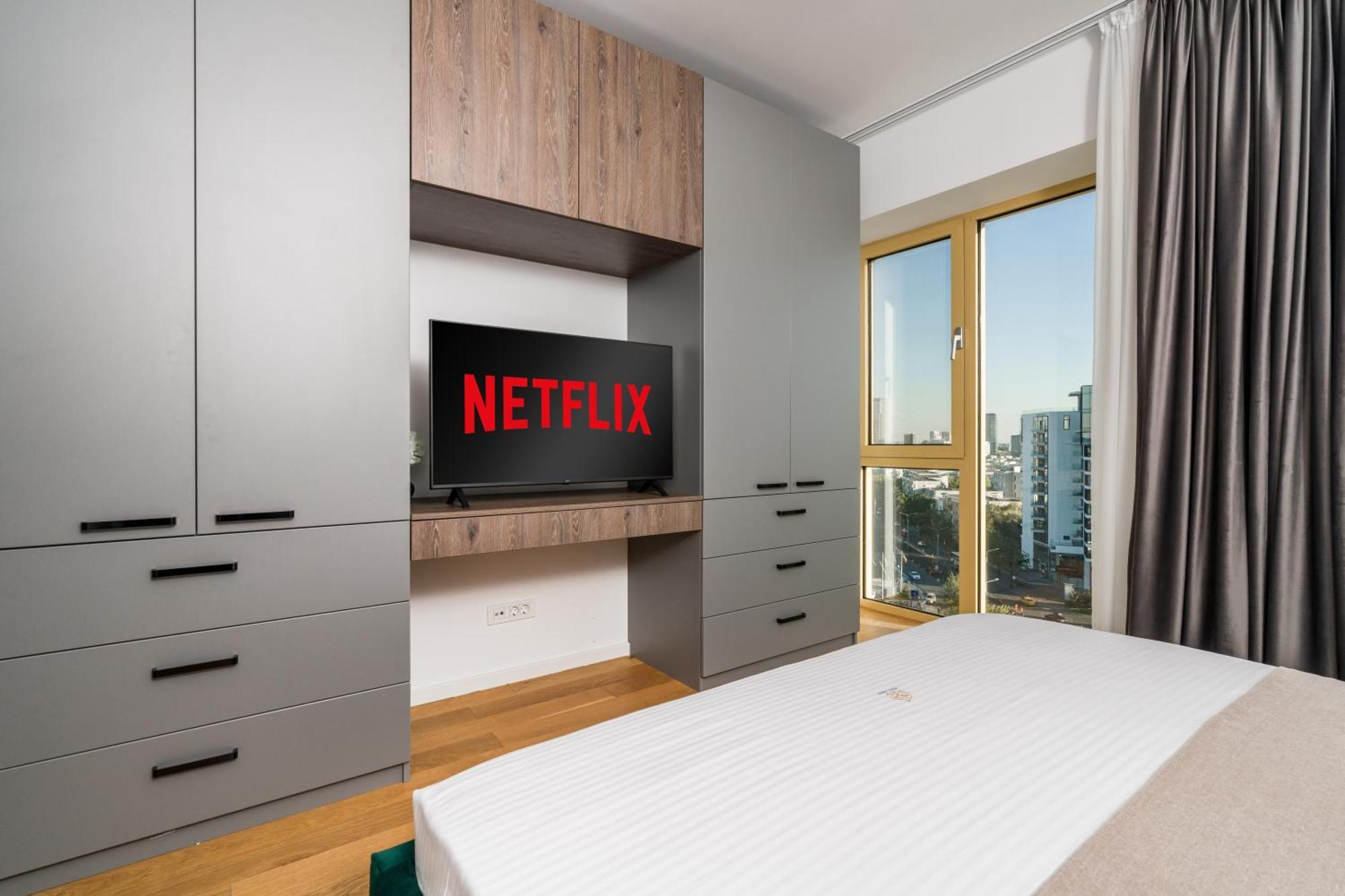 Mido View With Parking And Self Check-in Apartment