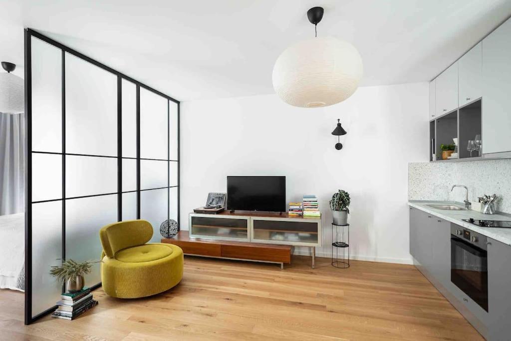 Apartment Nook 7 Victoriei New Building With Parking And Security