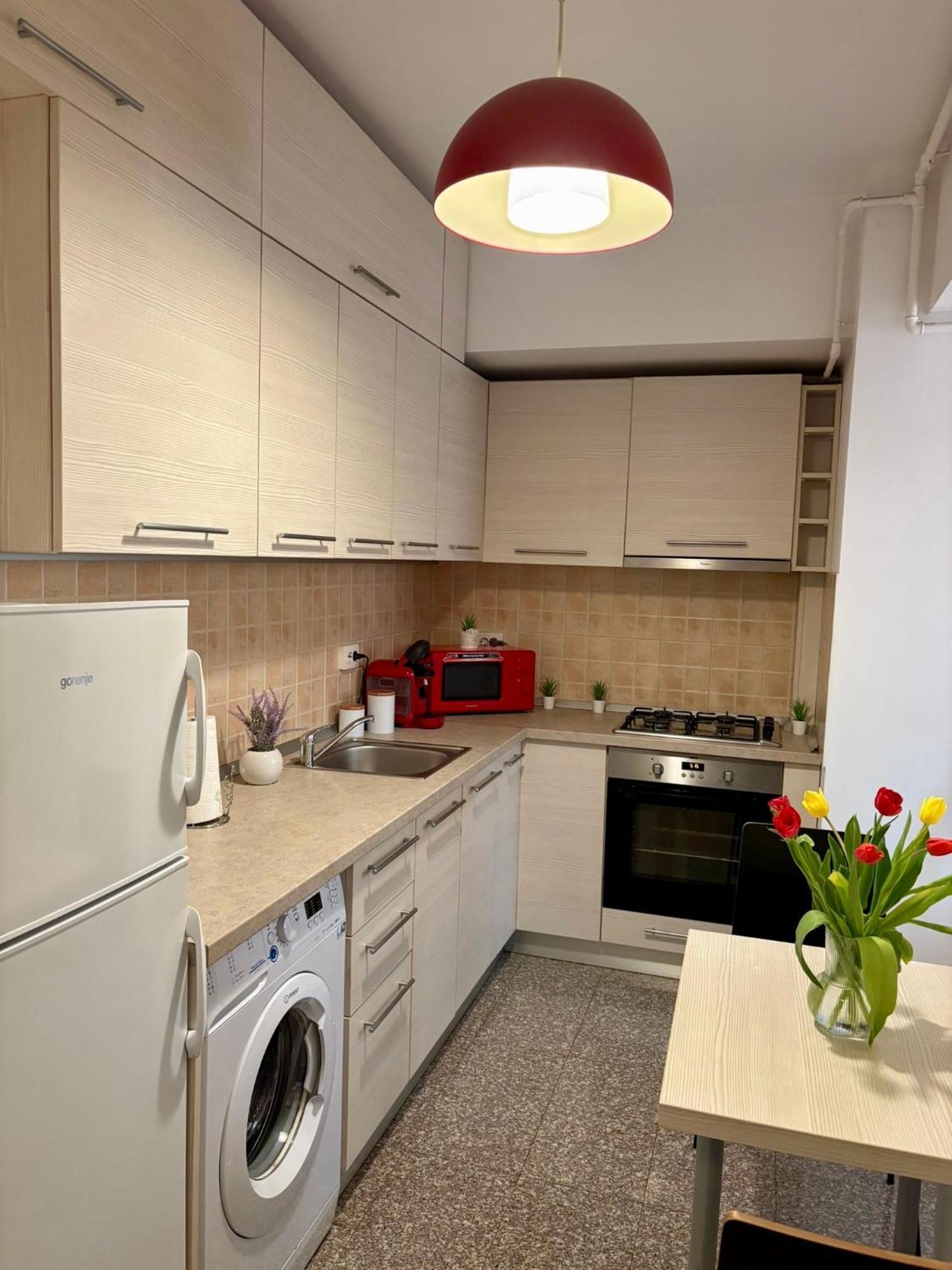 Confort 2 * Bucureşti