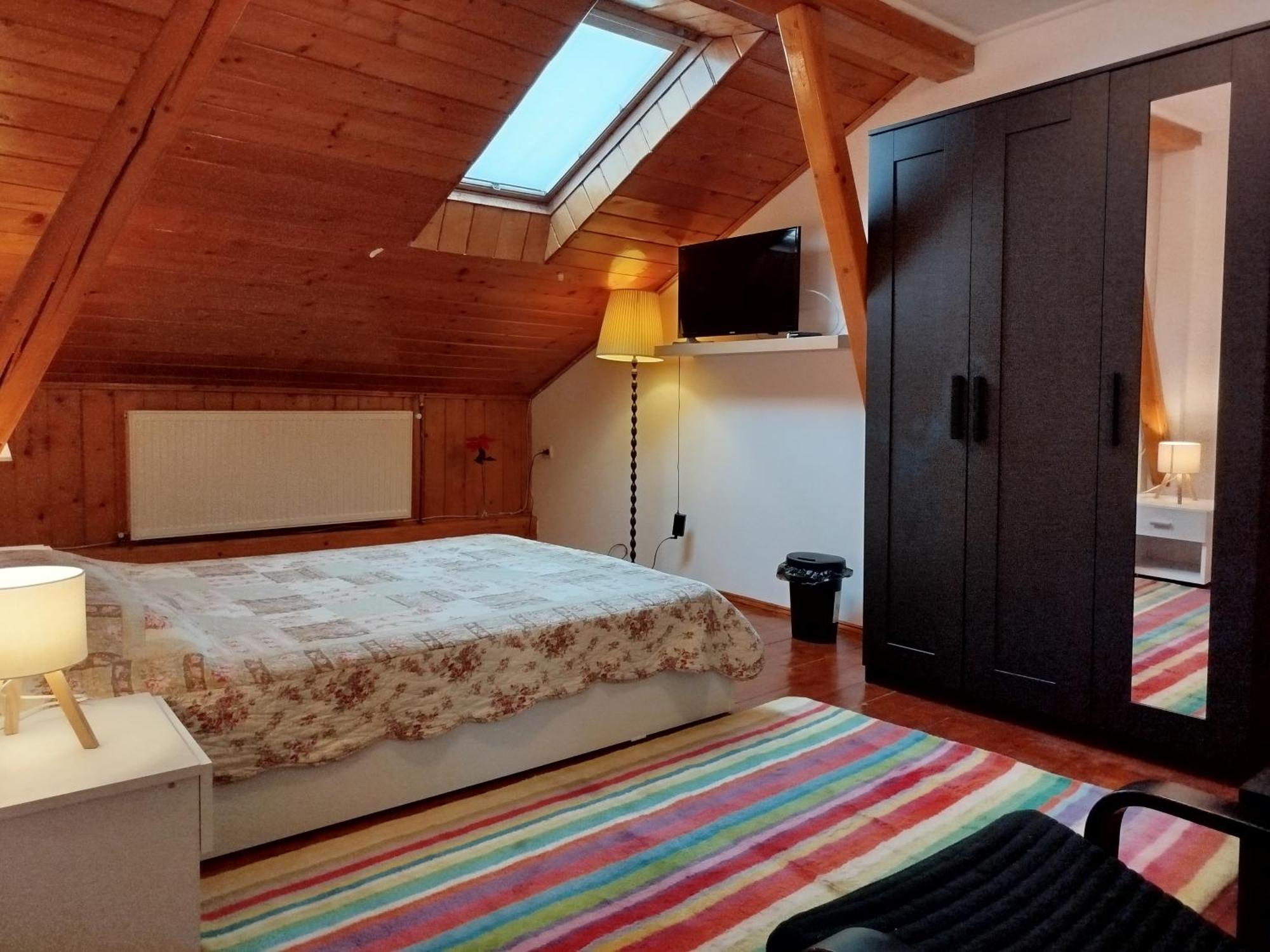 Victoriei Homestay