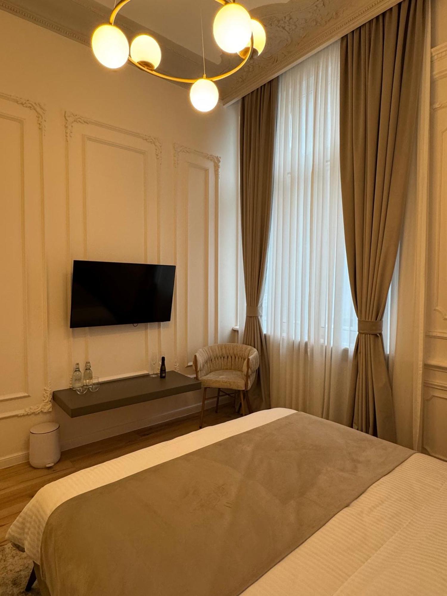 Guest house House4you - Praporgescu Bucharest