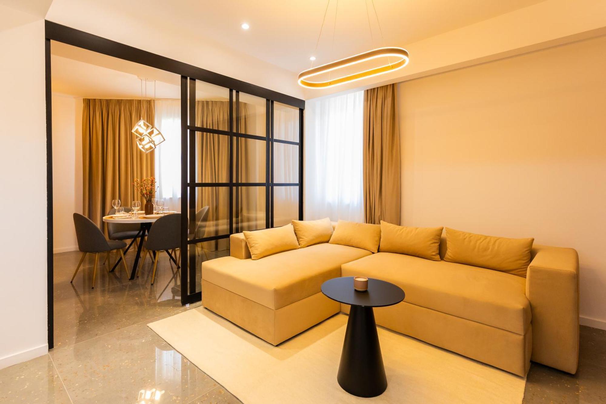 Juno New Boutique Building With Private Parking *