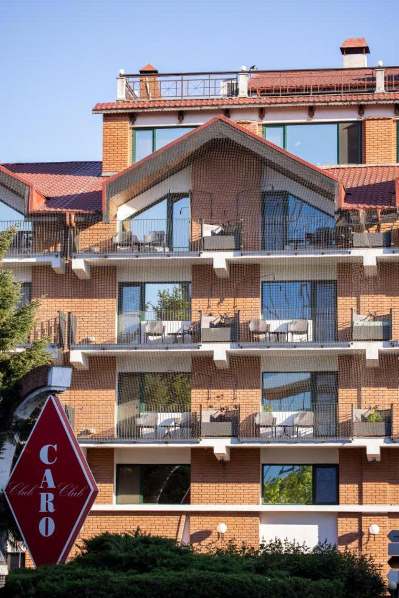 Caro Hotel